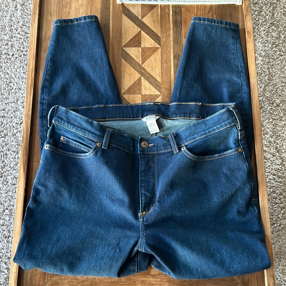 Duluth skinny jean size 16W EUC